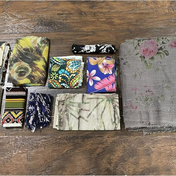 Mystery Assorted Fabric Scrap Bags - 10 Pieces of Random Colors for Crafts and S - Picture 1 of 8